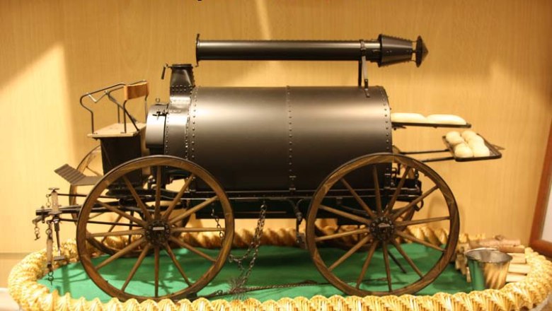 Maßstabgetreues Modell des Feldbackofens, © mk Maßstabgetreues Modell des Feldbackofens, © mk