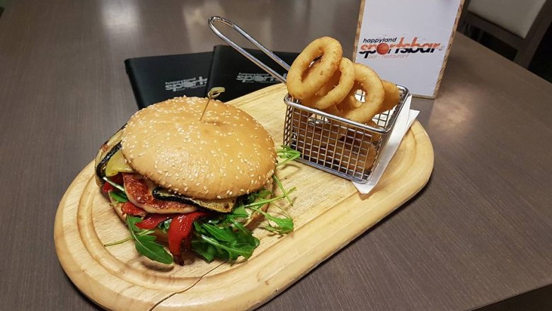 Happyland sports bar, © Sportsbar