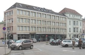 Stadtgemeinde Klosterneuburg mit Babenbergerhalle, &copy; klosterneuburg1