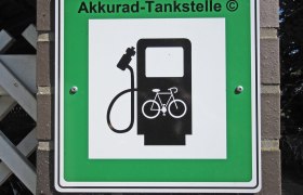 E-Bike Ladestationen...