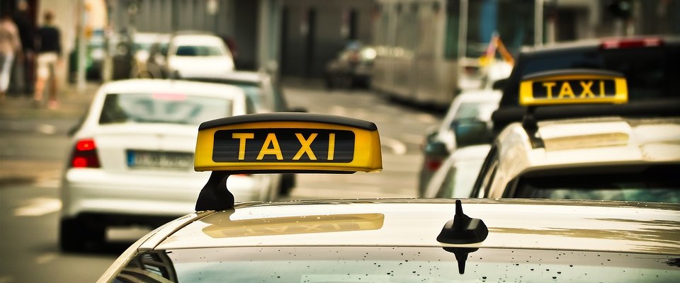 Taxi Header