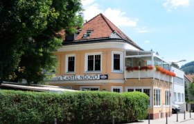 castelnuovo-512x288, &copy; landfex